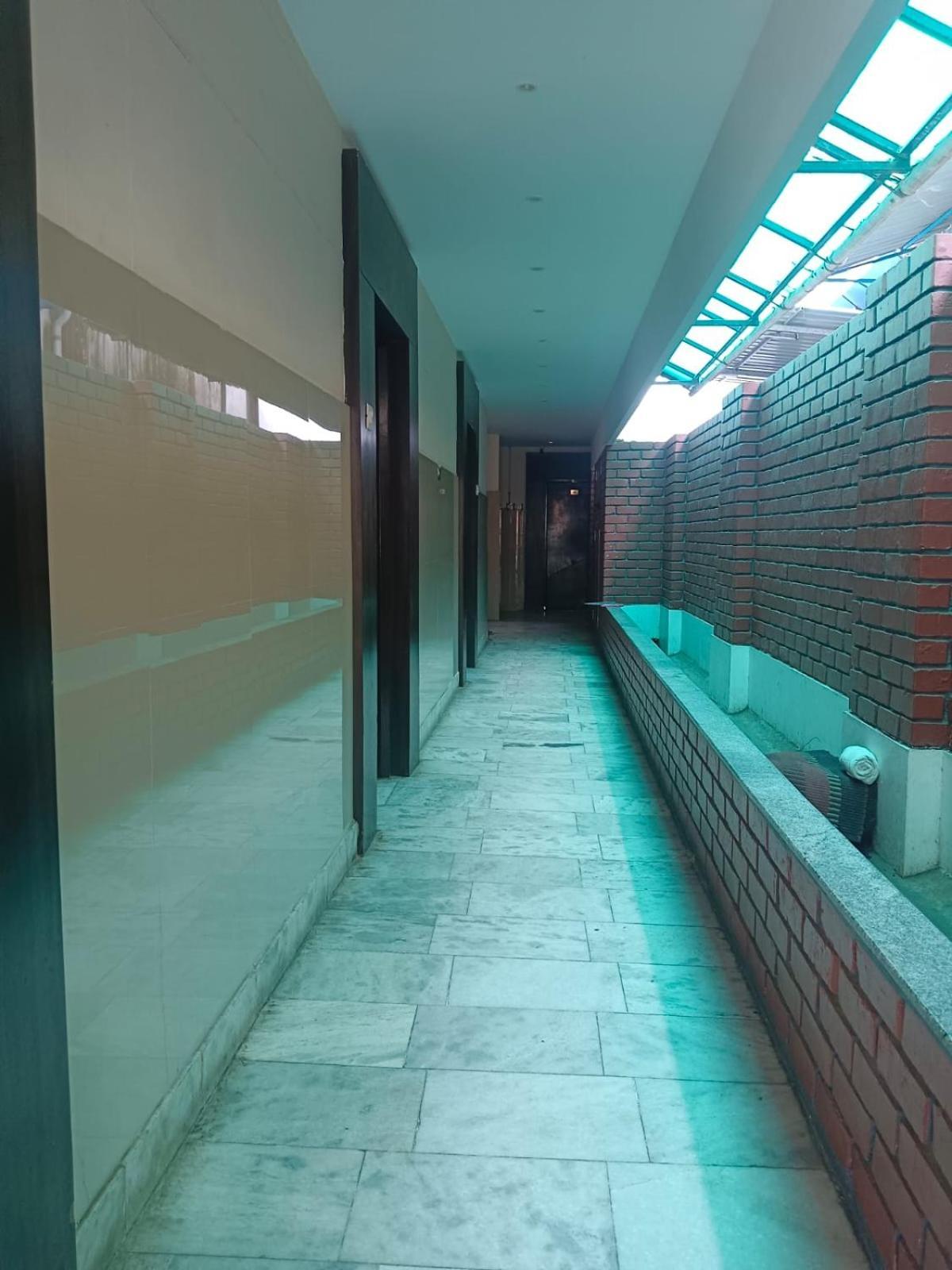 Sree Balaji Hotel - Lodge Kanyakumari Ngoại thất bức ảnh